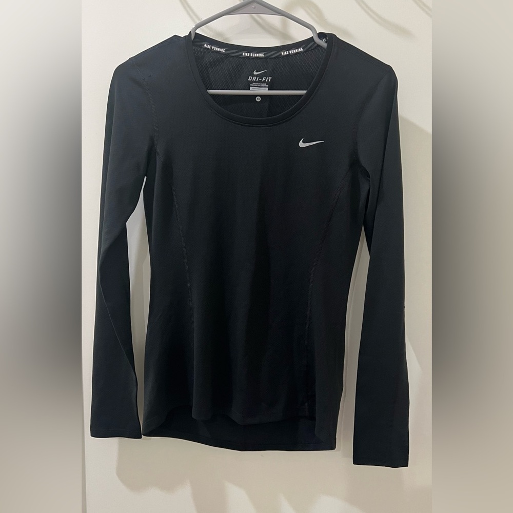 Nike Women's Long Sleeve Dry Fit Black Tee